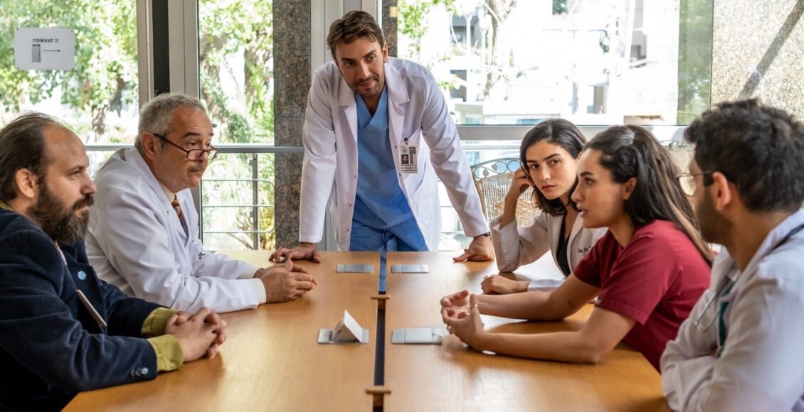 The Subject of the Turkish Adaptation of the New Amsterdam TV Series "Hayat Bugun"