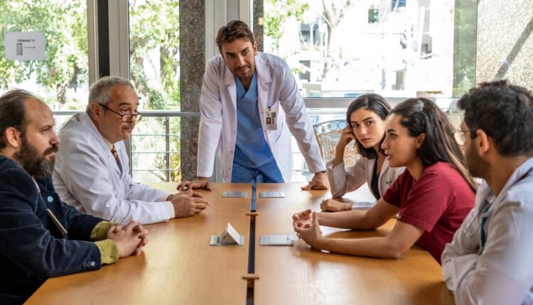 The Subject of the Turkish Adaptation of the New Amsterdam TV Series "Hayat Bugun"